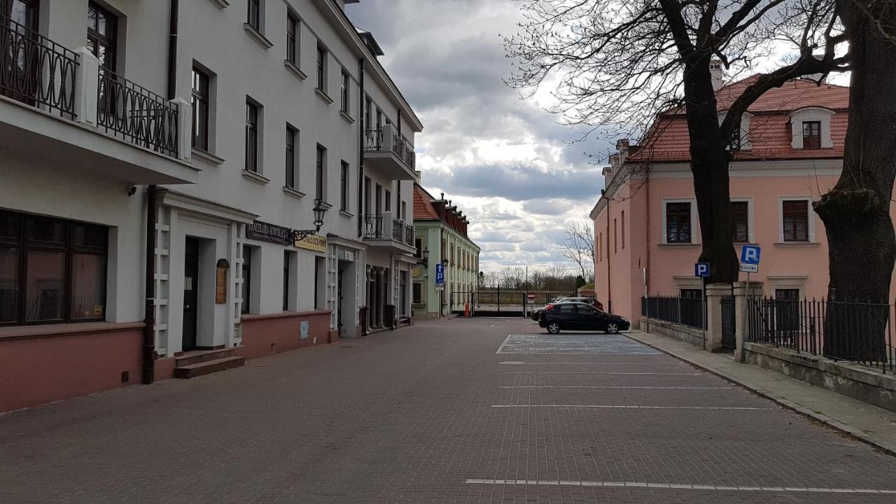 Zamość Apartament Ambasada מראה חיצוני תמונה